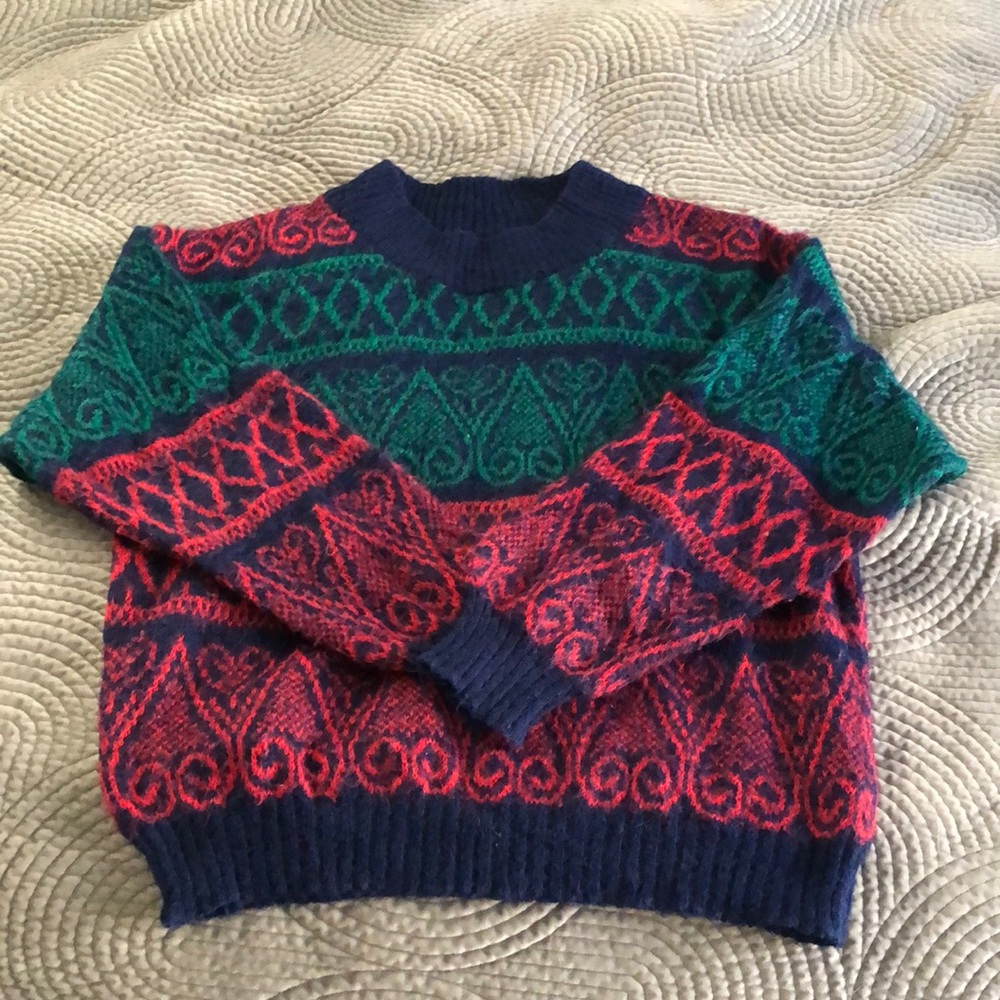 Vantage color sweater